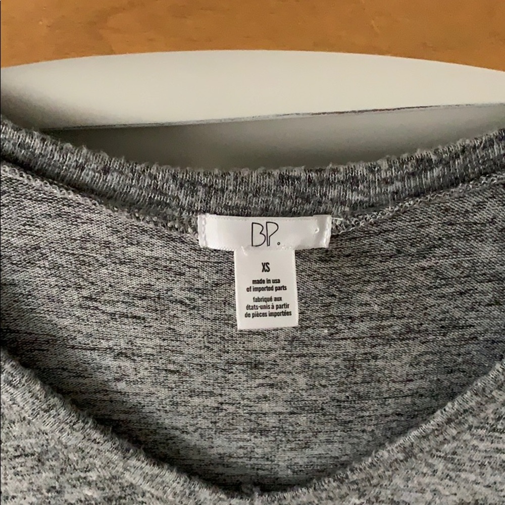BP sweater - Picture 2 of 2